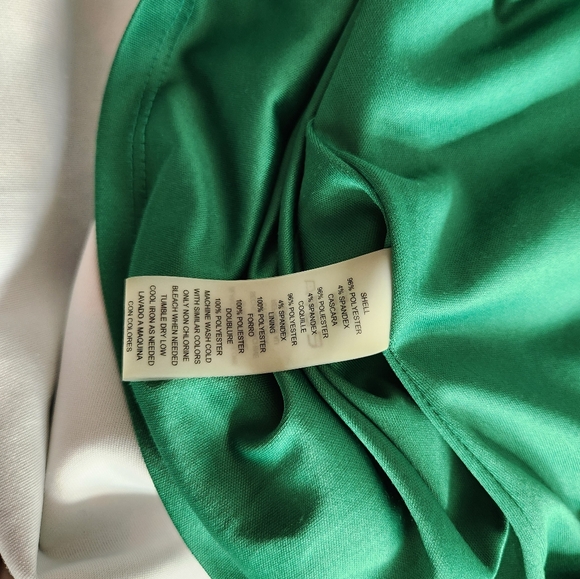 Vince Camuto - Picture 5 of 5